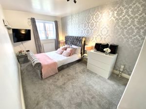 Photo 14- click for photo gallery